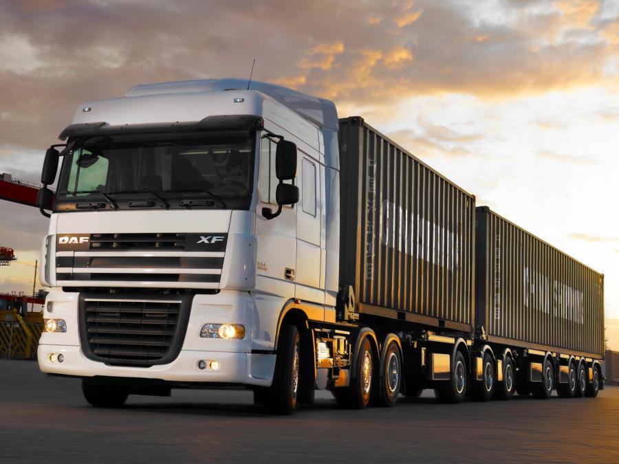  DAF XF105 6x2 FTG Space Cab 2006 года  (фото 3 из 3)